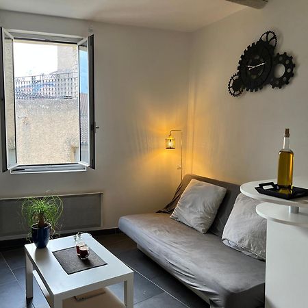 Cosy Studio Hyper Centre Avec Kitchenette & Climatisation Карпентра Екстериор снимка