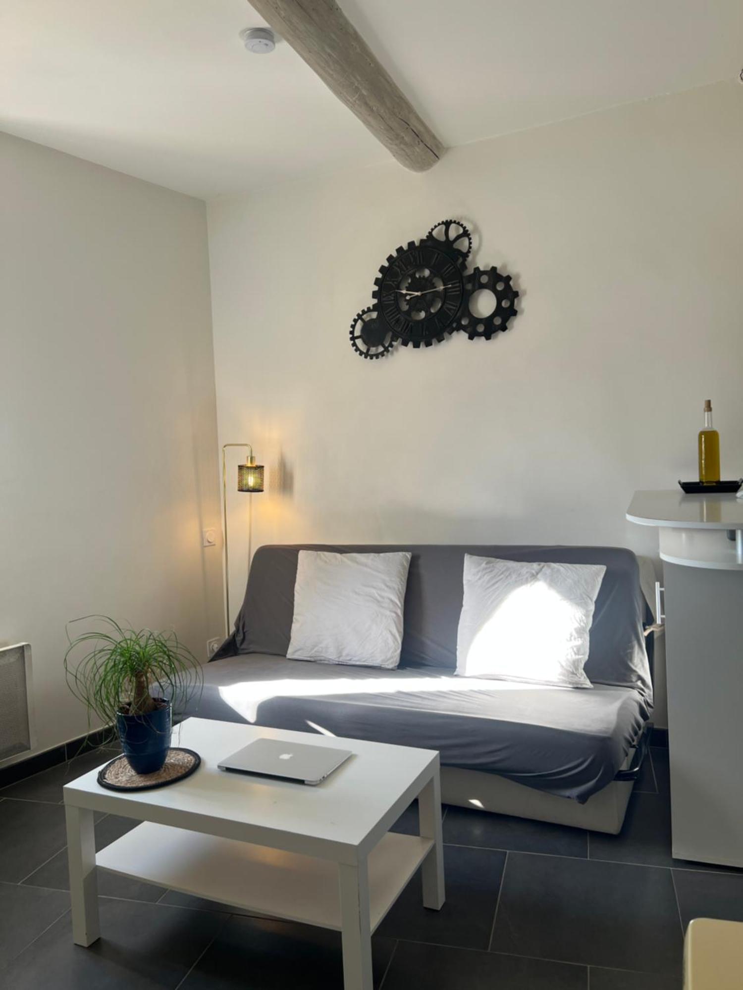 Cosy Studio Hyper Centre Avec Kitchenette & Climatisation Карпентра Екстериор снимка